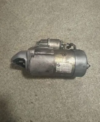 BMW 5 E39 Starter motor 2247391 E5820N