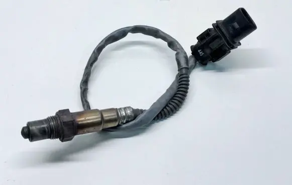 Volkswagen Touareg II Lambda probe sensor 06E906262B