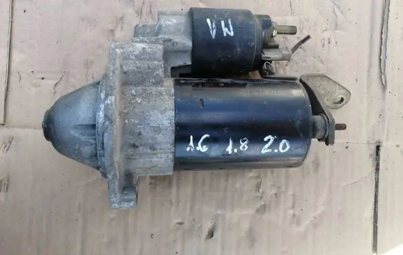 Audi A4 S4 B6 8E 8H Starter motor 0001107073 06B911023