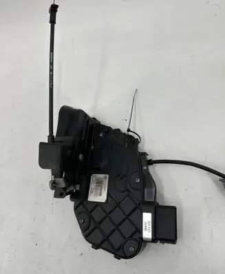 Volvo XC70 Rear door lock 31253676