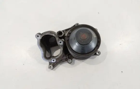 BMW 5 F10 F11 Water pump 11518516204 8516204