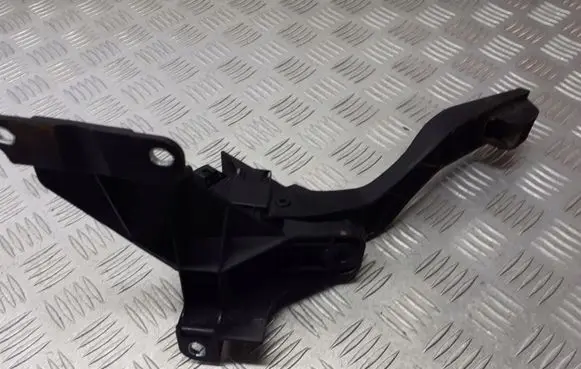 Ford Mondeo Mk III Accelerator pedal position sensor 2S719F836DA