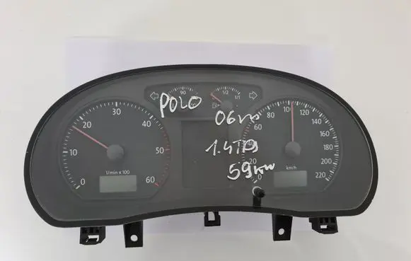 Volkswagen Polo Speedometer (instrument cluster) 6Q0920825F 503001590802