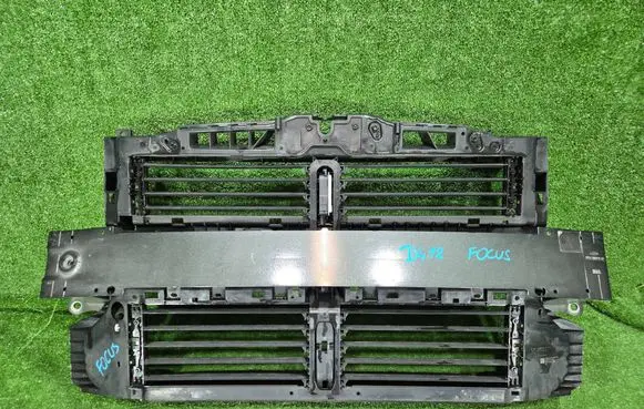 Ford Focus Radiator support slam panel JX6BA16E146B JX61A109A26AC