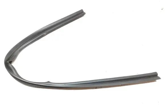 Renault Trafic III (X82) Engine compartment rubber 