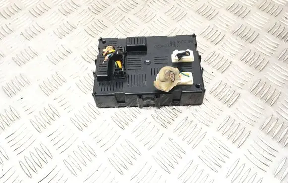Nissan Note (E11) Comfort/convenience module 284B29U01A 00212081 BCML2NK