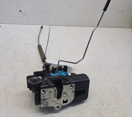 Opel Antara Rear door lock A081876