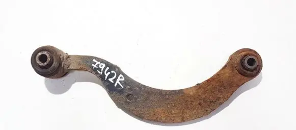 Rear upper control arm/wishbone