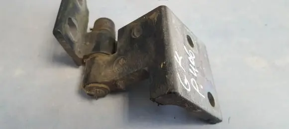 Peugeot 406 Rear door lower hinge