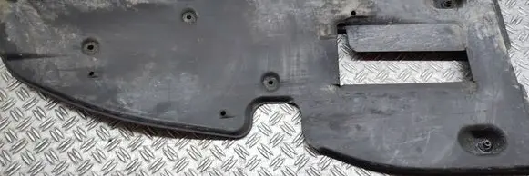 Lexus IS 220D-250-350 Engine splash shield/under tray 5839853010