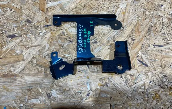 Mazda 3 III Blind spot radar bracket S2508N015-I