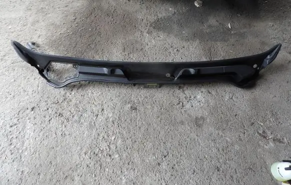 Peugeot Boxer Wiper trim 1315946070 131638070