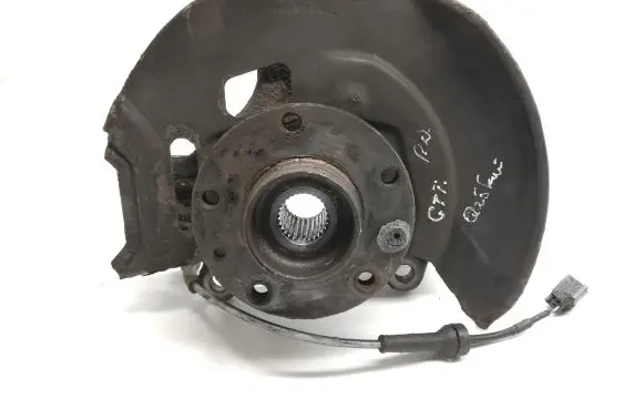Nissan Qashqai Front wheel hub