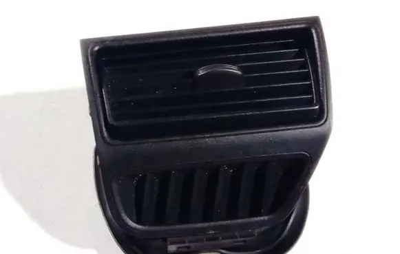 Fiat Punto (188) Dash center air vent grill
