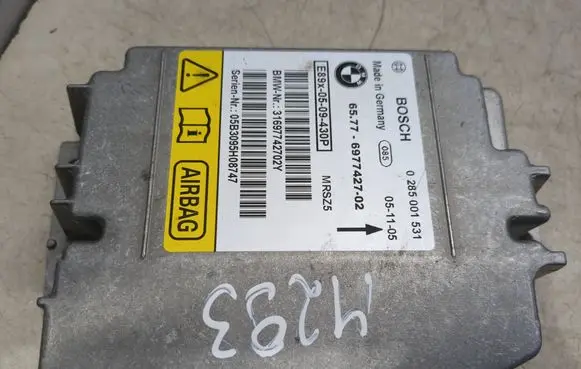 BMW 1 E82 E88 Airbag control unit/module 6977427 0285001531 31697742702Y