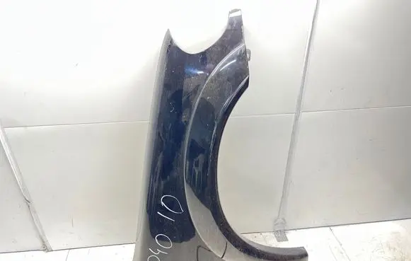 Mercedes-Benz ML W163 Fender
