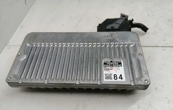 Toyota Auris E180 Engine control unit/module 896610Z840 MB2755002741