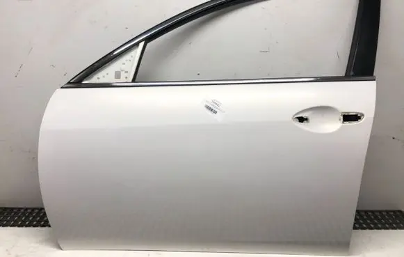 Mazda 6 Front door