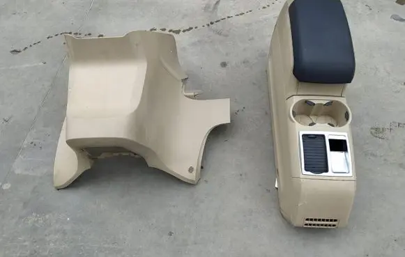 Ford Focus C-MAX Center console 