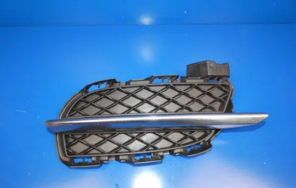 Jaguar XJ X351 Front bumper lower grill AW9315K233AC AW9315K233BC