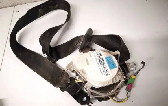 Skoda Roomster (5J) Front seatbelt 5j0857702b