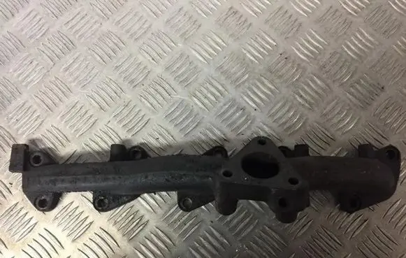 Opel Vectra B Exhaust manifold 90500926