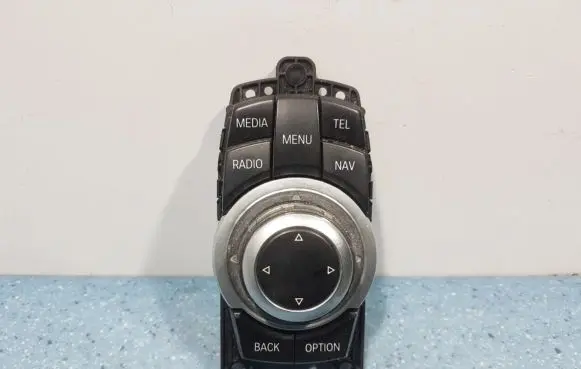 BMW M6 Other switches/knobs/shifts 9286707