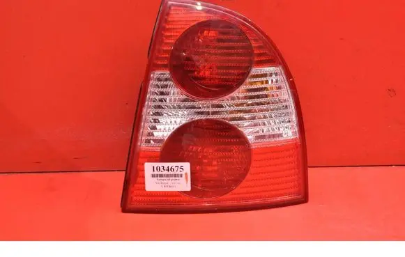 Volkswagen PASSAT B5.5 Rear/tail lights