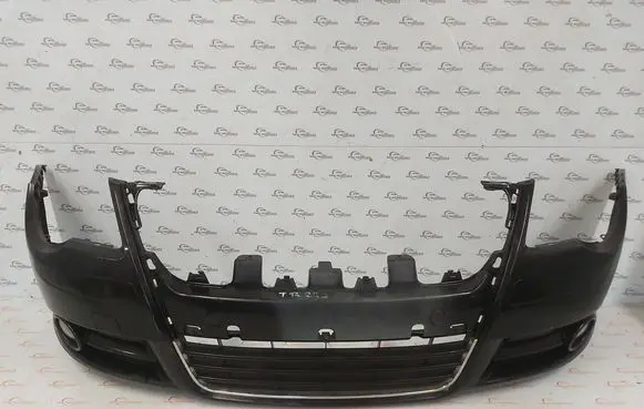Volkswagen Eos Front bumper 1Q0807217