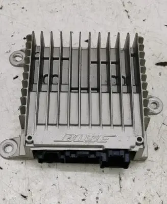 Renault Megane III Sound amplifier 280639878R 13037151 32850600103