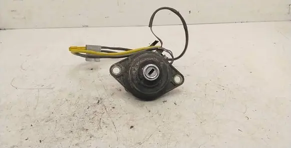 BMW 7 E38 Tailgate/trunk/boot lock/catch/latch 8150240