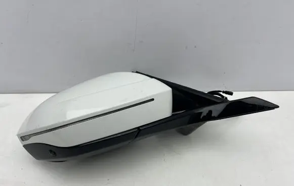 BMW 5 G60 Front door electric wing mirror