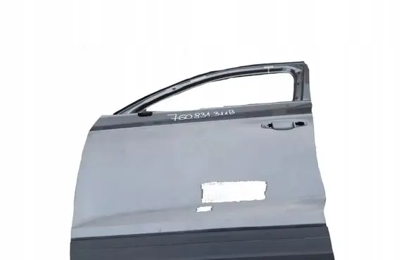 Volkswagen Touareg III Front door 760831311A
