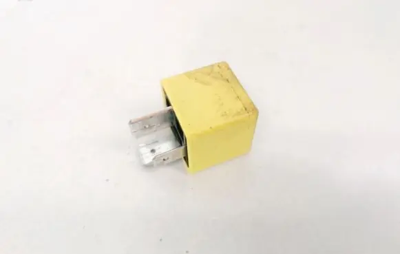 Opel Signum Other relay 90226846 V23134-J52-X369