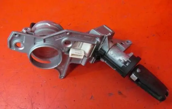 Opel Astra H Ignition lock N0501882