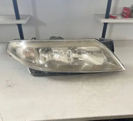Renault Laguna II Headlight/headlamp 8200163324 89006907
