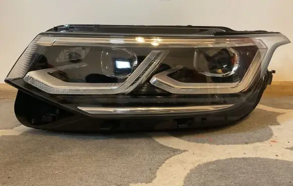 Volkswagen Tiguan Headlight/headlamp 5NB941081C 030111923300