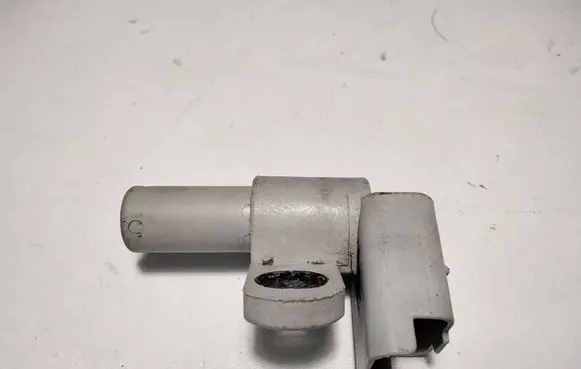 Camshaft position sensor