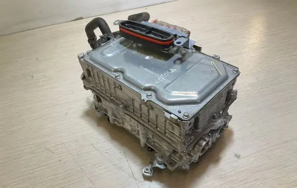 Toyota Corolla E210 E21 Voltage converter inverter G920047330