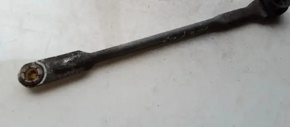 Toyota Avensis T250 Front wiper linkage and motor