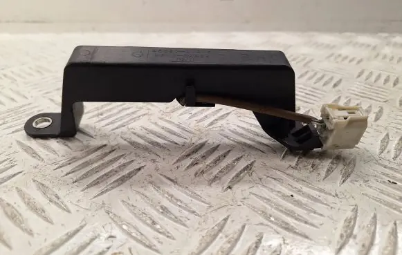 Toyota Auris 150 Keyless system antenna 8999730070 8999741010