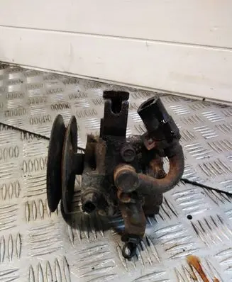KIA Rio Power steering pump