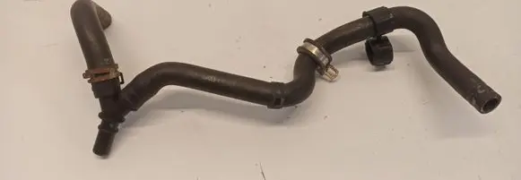 Volvo XC40 Engine coolant pipe/hose 32138587