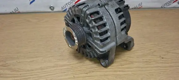 BMW X1 E84 Generator/alternator 7802261