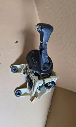 Volkswagen Transporter - Caravelle T5 Gear shifter/selector 7H0713025A 7H1710203D 3D0713037