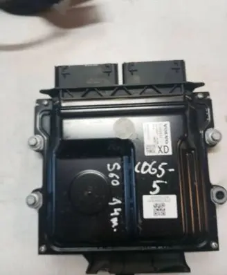 Volvo S60 Engine control unit/module 31452623 MB2797009612