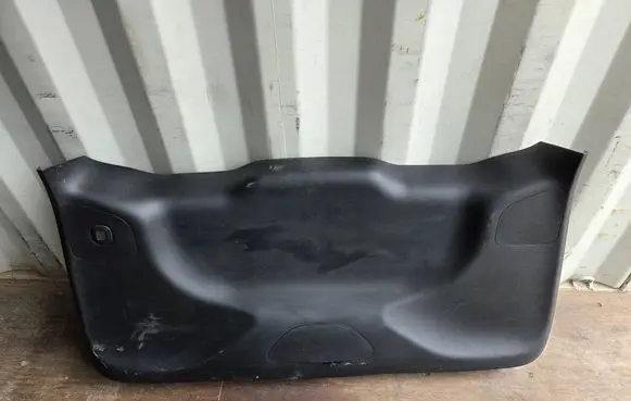 Chrysler Pacifica Tailgate trim 6PP36DX9AA 001904090BLR