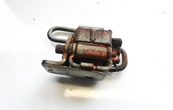 Seat Exeo (3R) Front door upper hinge 8e0831412e