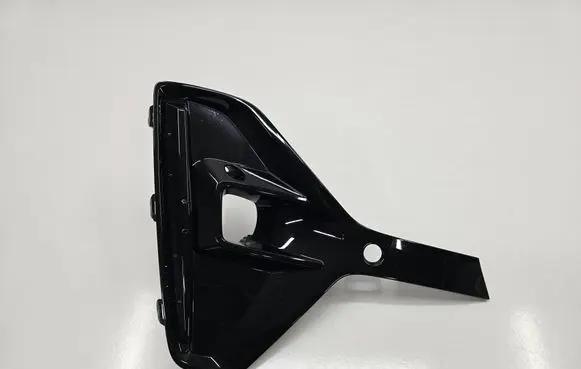 Opel Astra L Front bumper lower grill 9839195080