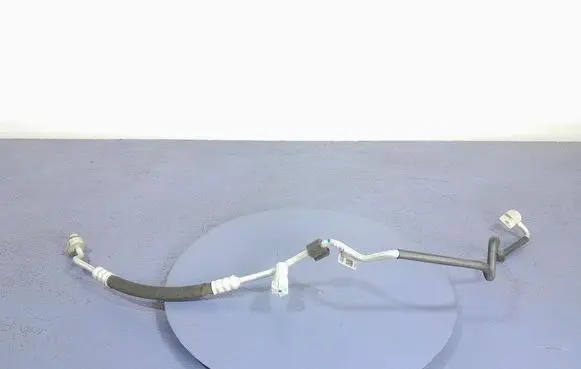 Audi A8 S8 D2 4D Air conditioning (A/C) pipe/hose 4N1816736A